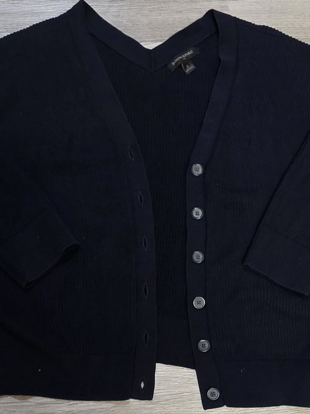Banana Republic Men's Black V-Neck Button Cardigan